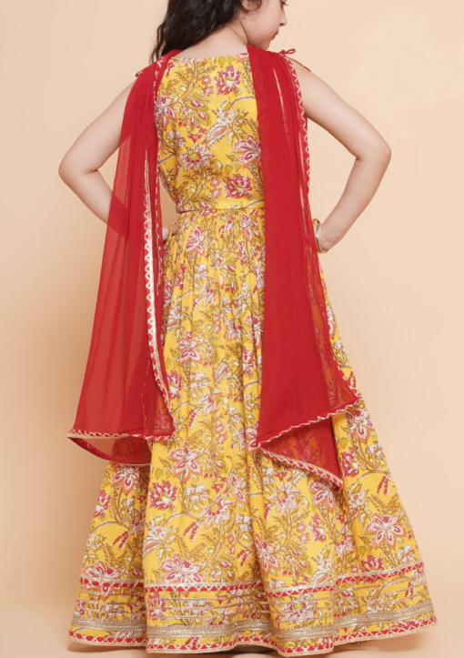Floral Yellow Mustard Lehenga Kurti set with Red Chunni - Image 2
